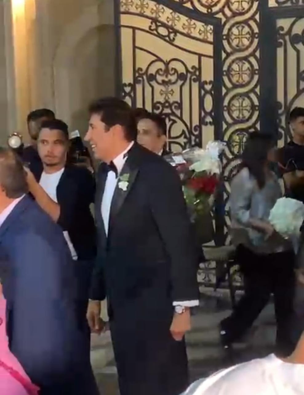 9d6a5d92-06a8-481a-873d-b009aadd3564 9d6a5d92-06a8-481a-873d-b009aadd3564