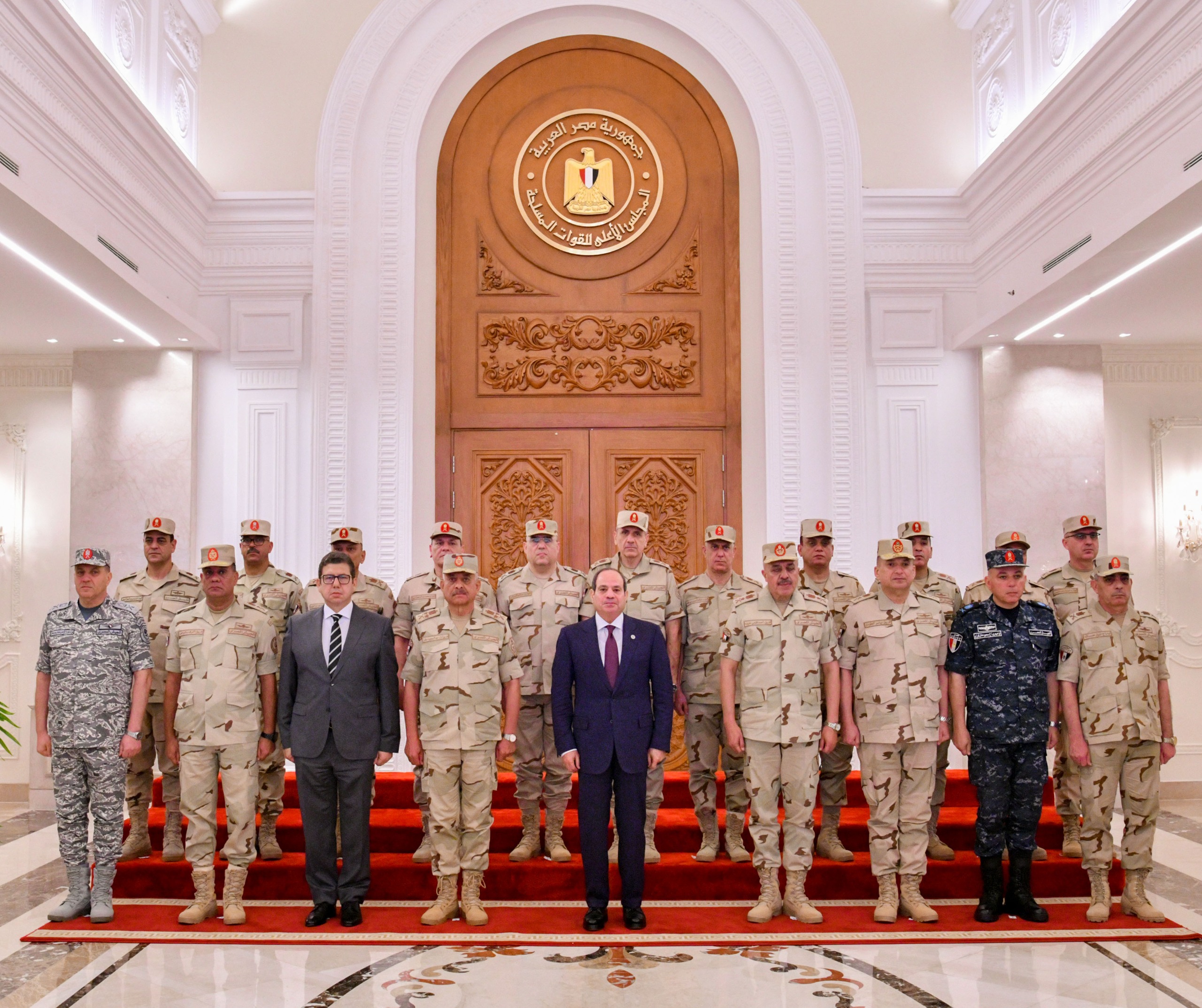 اجتماع المجلس الأعلى للقوات المسلحة (2)