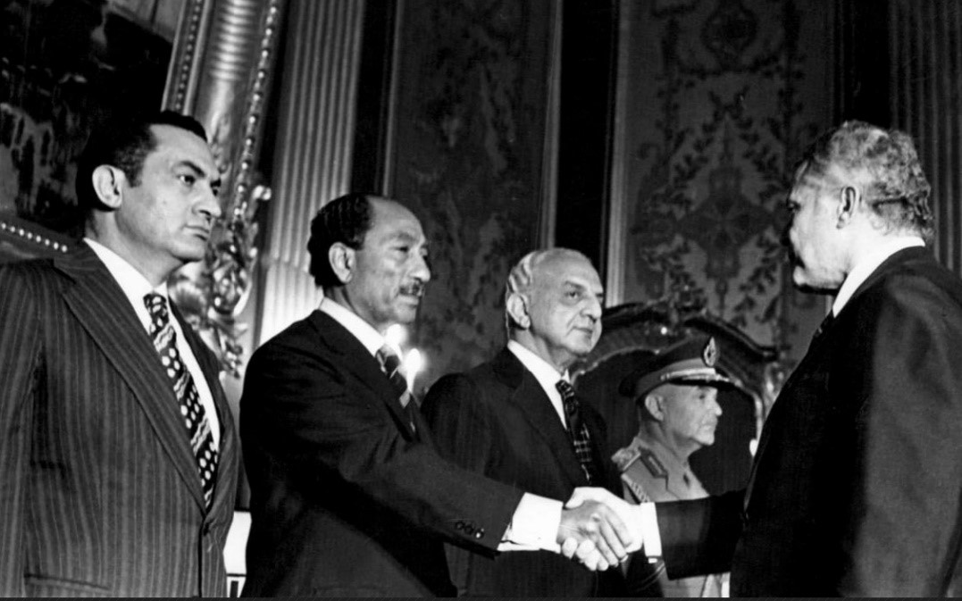 الرئيس الراحل أنور السادات