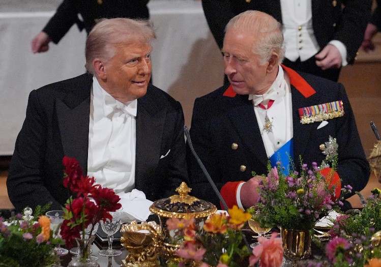الرئيس دونالد ترامب والملك تشارلز الثالث