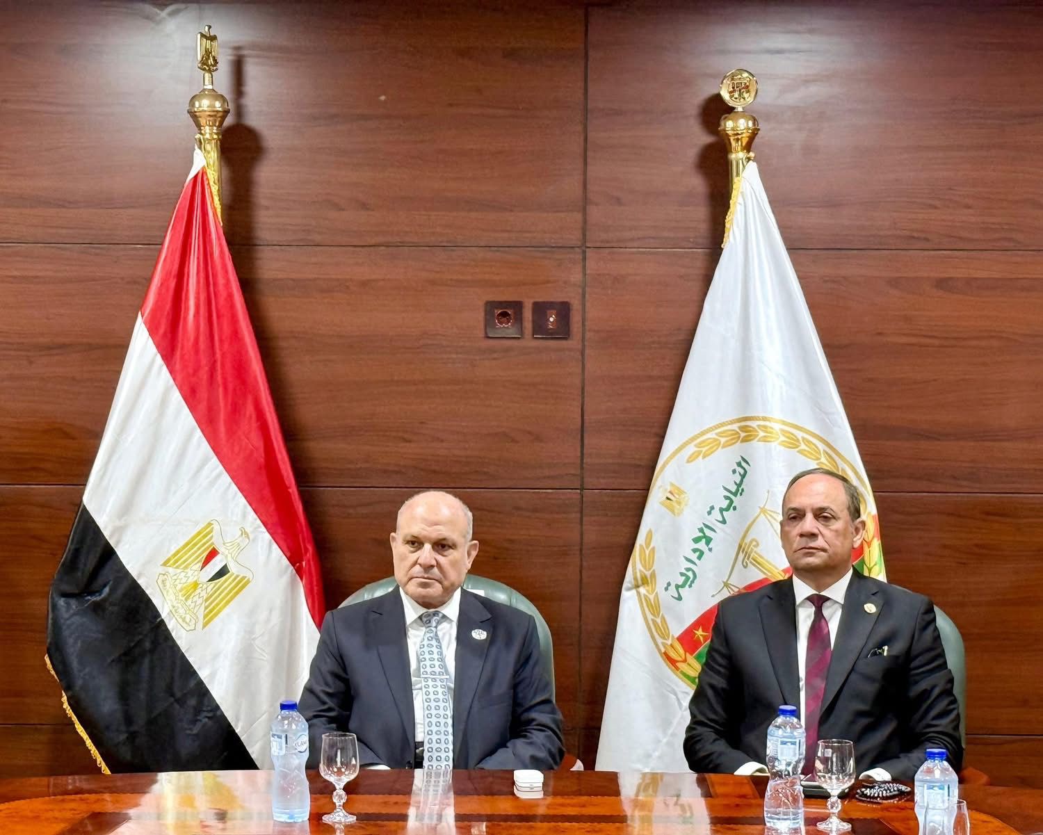 e9bdbb20-e3c8-486d-b7bc-aa73c40cc3c5 e9bdbb20-e3c8-486d-b7bc-aa73c40cc3c5