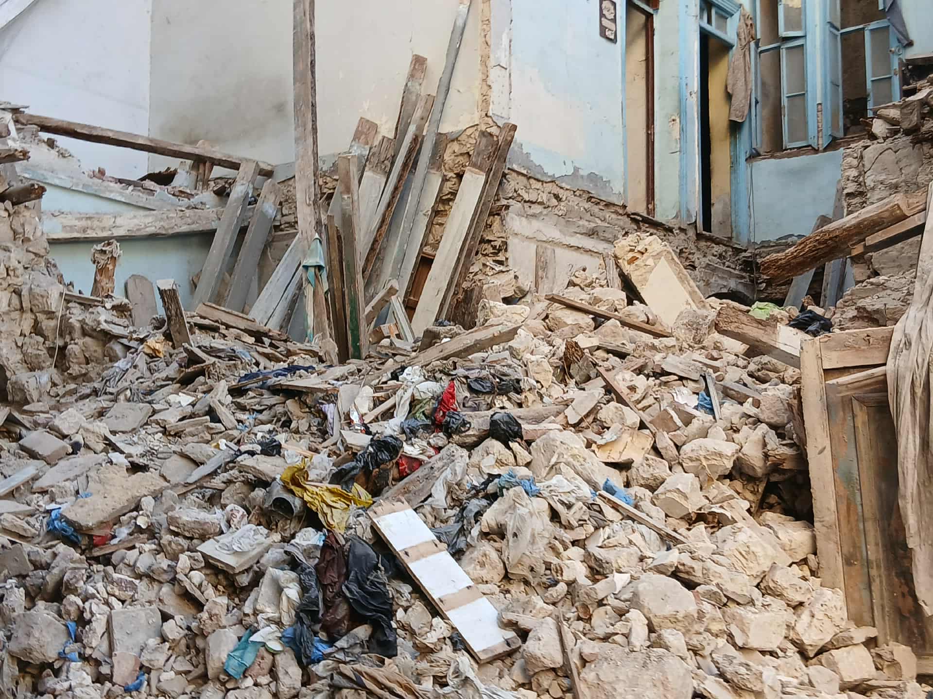 عقار شارع فرنسا في الإسكندرية