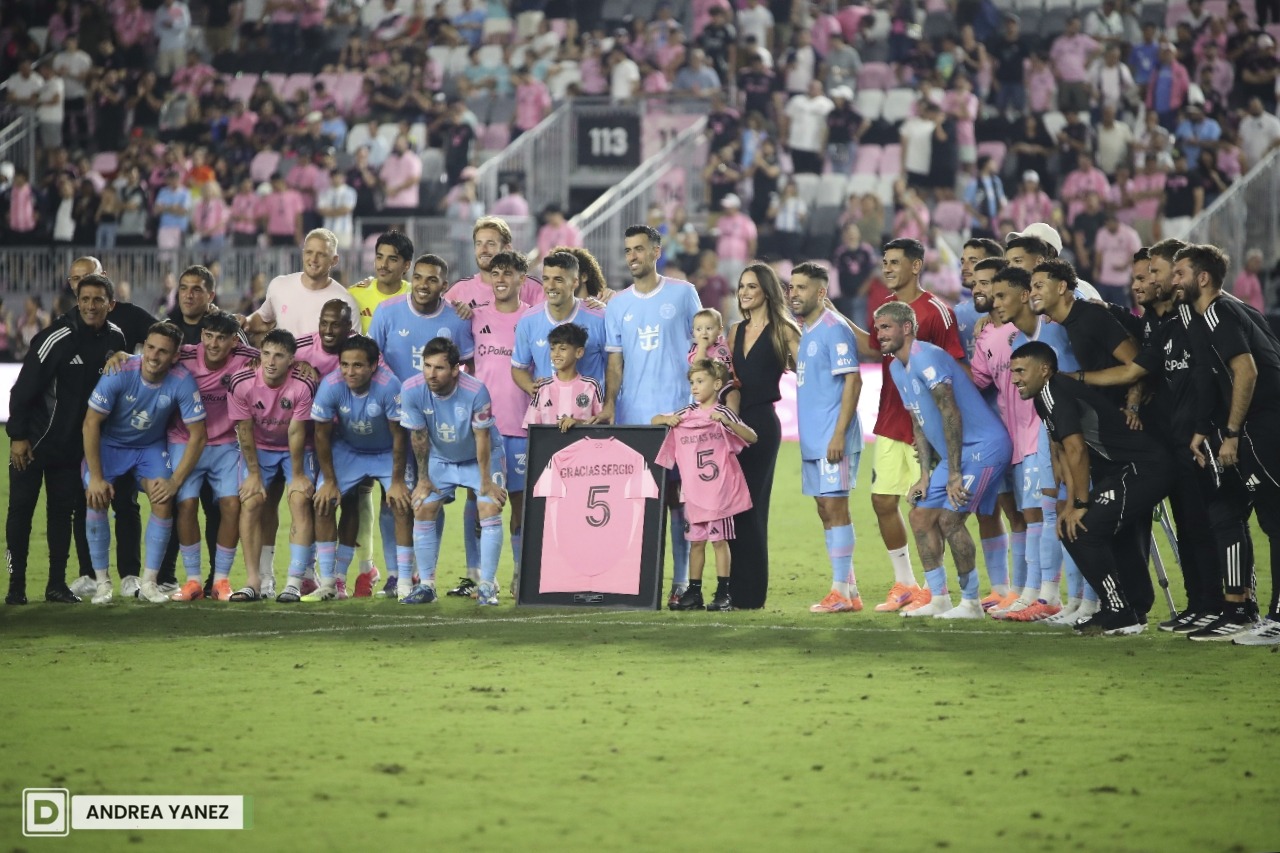 انتر ميامي يودع بوسكيتس وعائلته