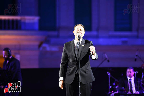 مدحت صالح يحيي حفل راعي مصر