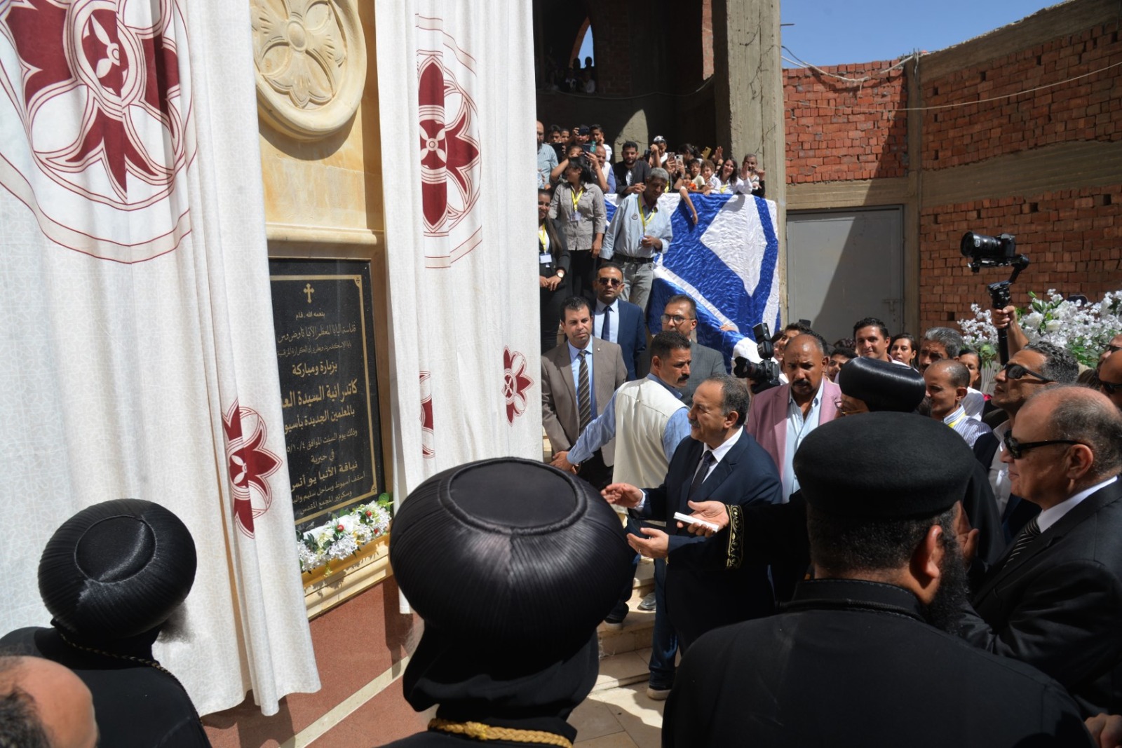 جانب من المشاركة فى الافتتاح (1)