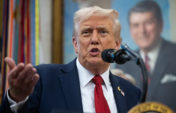 دونالد ترامب