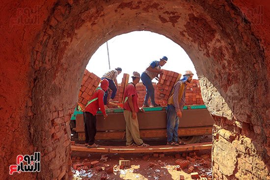 تحميل الطوب في السيارات تحميل الطوب في السيارات