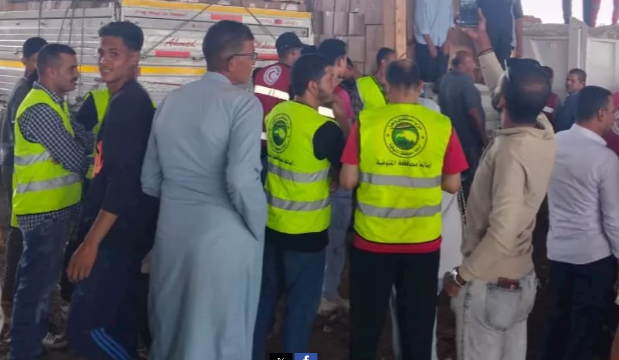 حملات الإغاثة لمتضرري الفيضان (6)