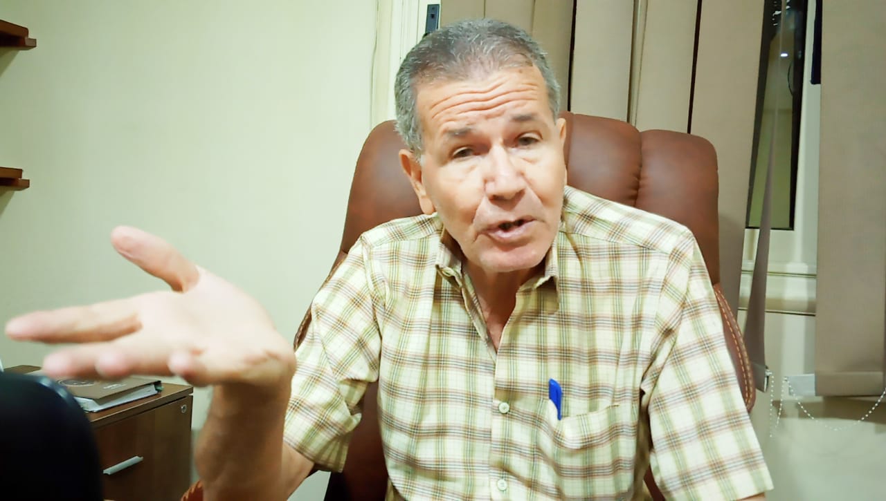 المقدم محمد نبيه مكرم (2)