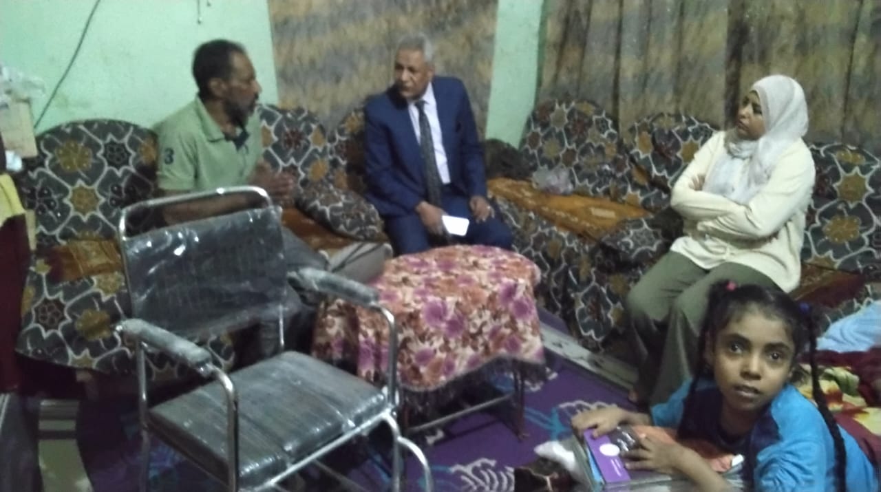 الإدارة تؤكد على دعم الطفلة تنفيذا لتوجيهات المحافظ