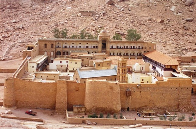 دير سانت كاترين والمنطقة المحيطة به