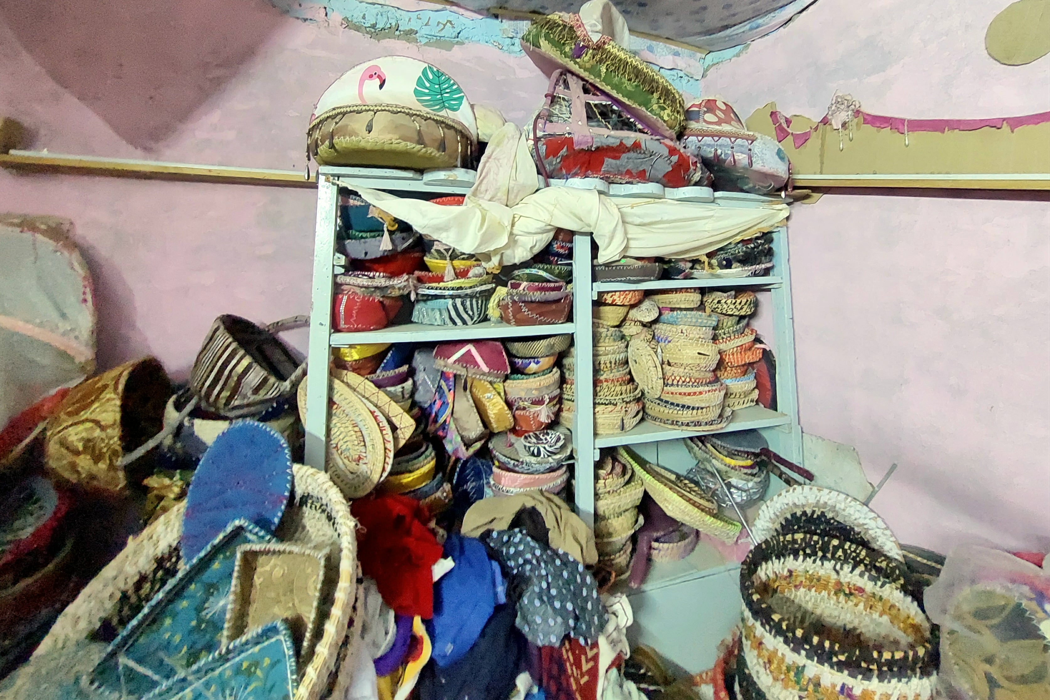 قطع فنية من عرجون النخيل فى الوادى الجديد (8)