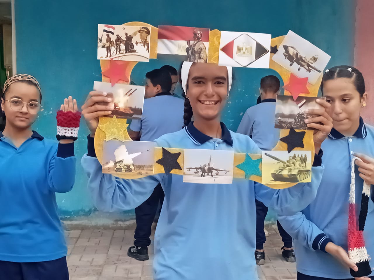 صناعة مجسمات لانتصارات أكتوبر صناعة مجسمات لانتصارات أكتوبر