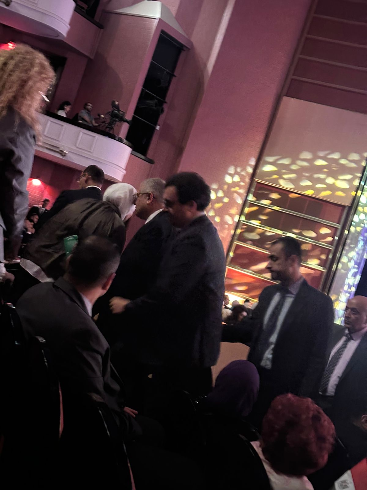 وزراء الثقافة والشباب والرياضة والصحة وحسين فهمي في حفل 6 أكتوبر بدار الأوبرا