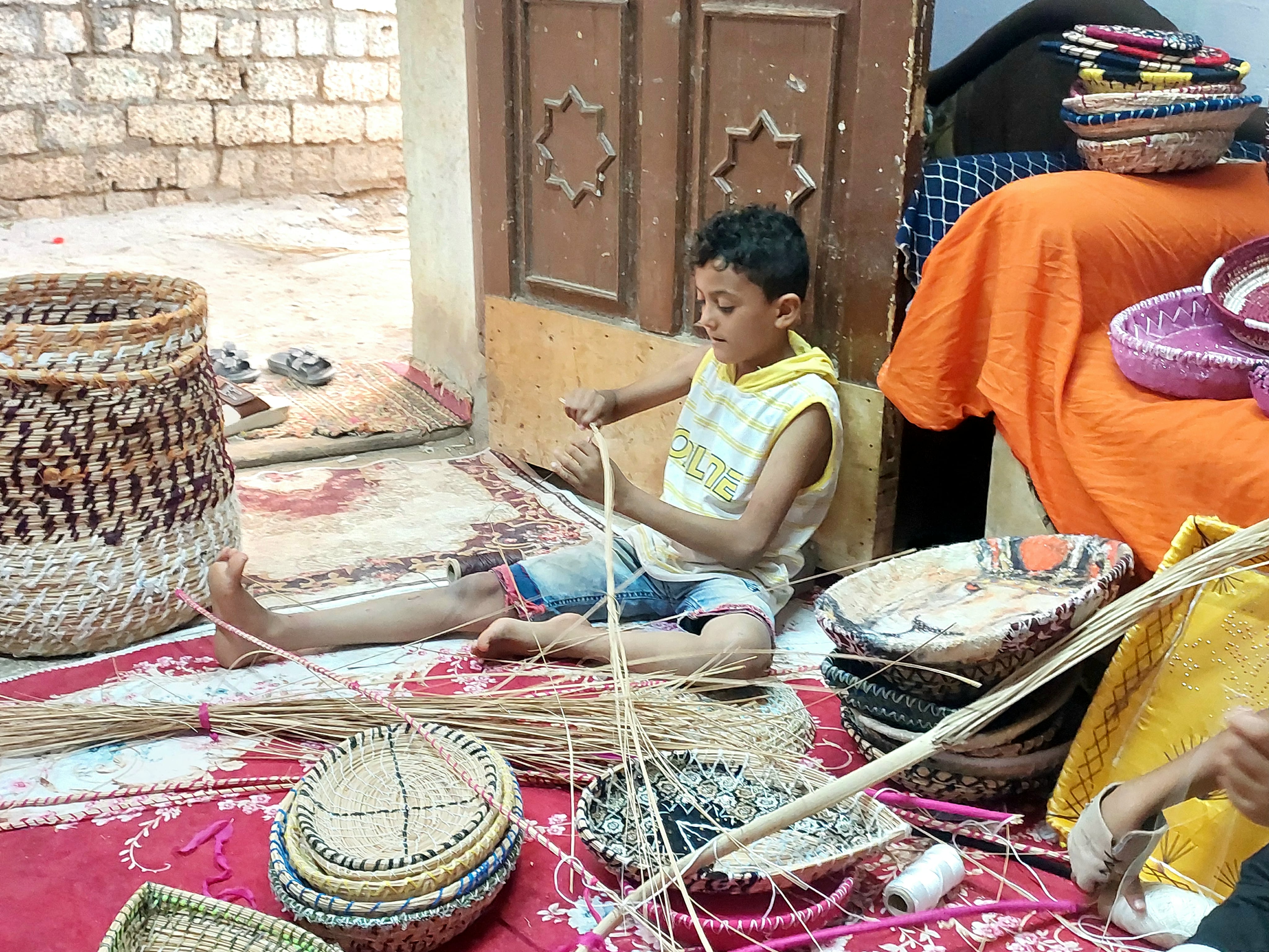 قطع فنية من عرجون النخيل فى الوادى الجديد (1)