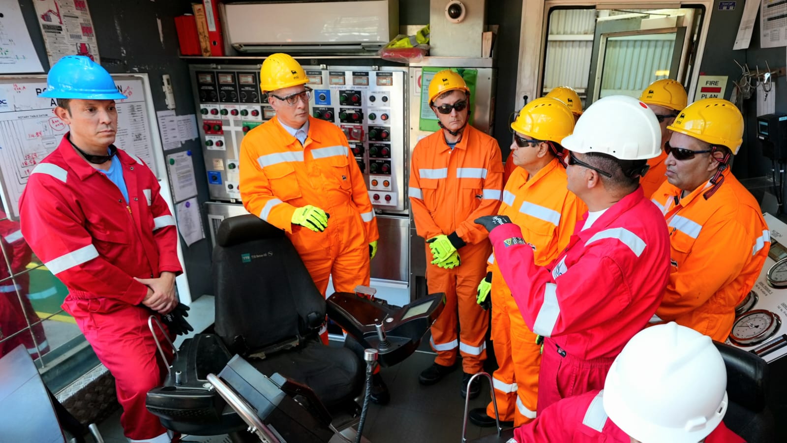 5c81d909-3e9e-4ba0-9b2b-2ecf9c337280