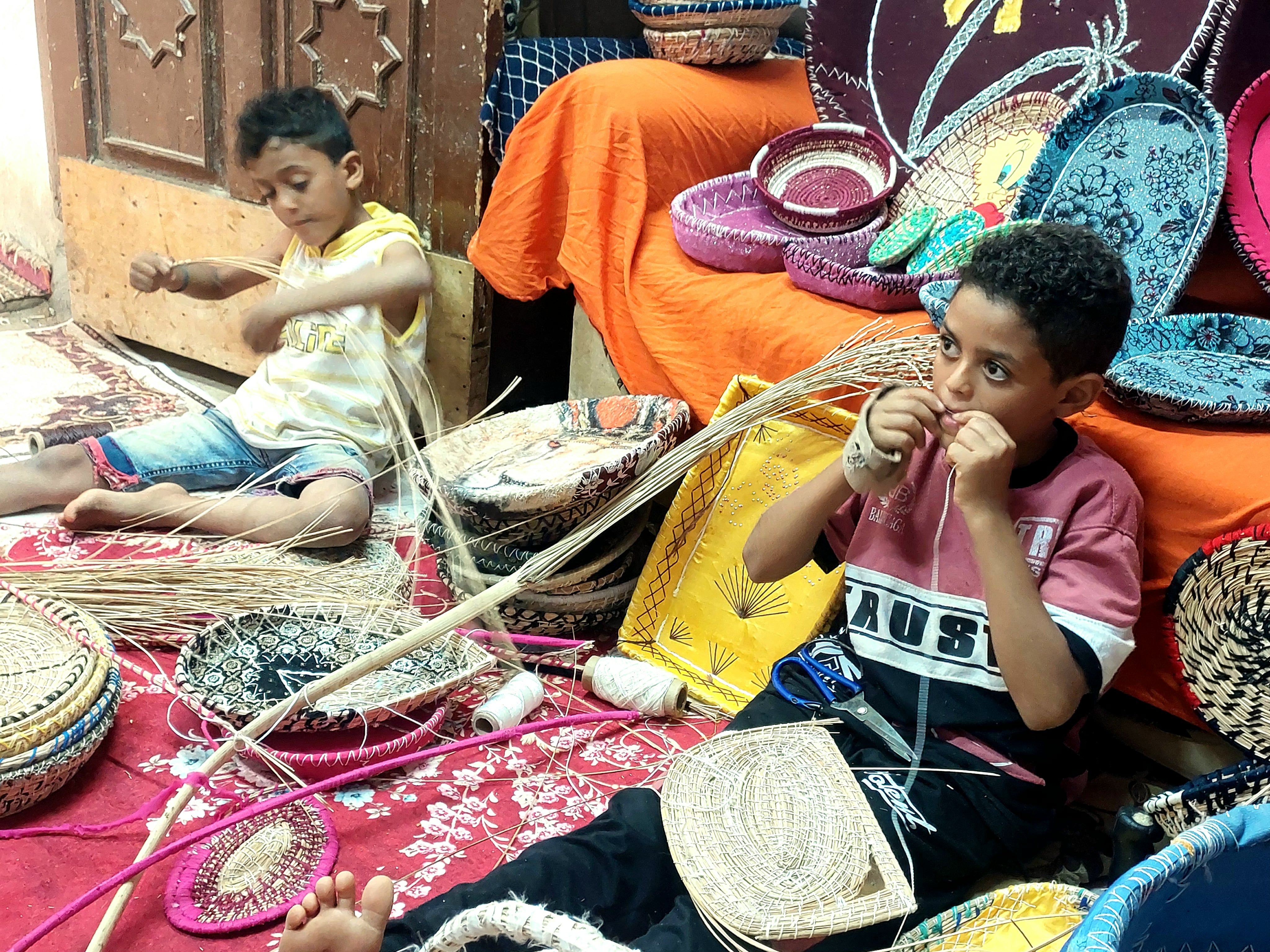 قطع فنية من عرجون النخيل فى الوادى الجديد (4)