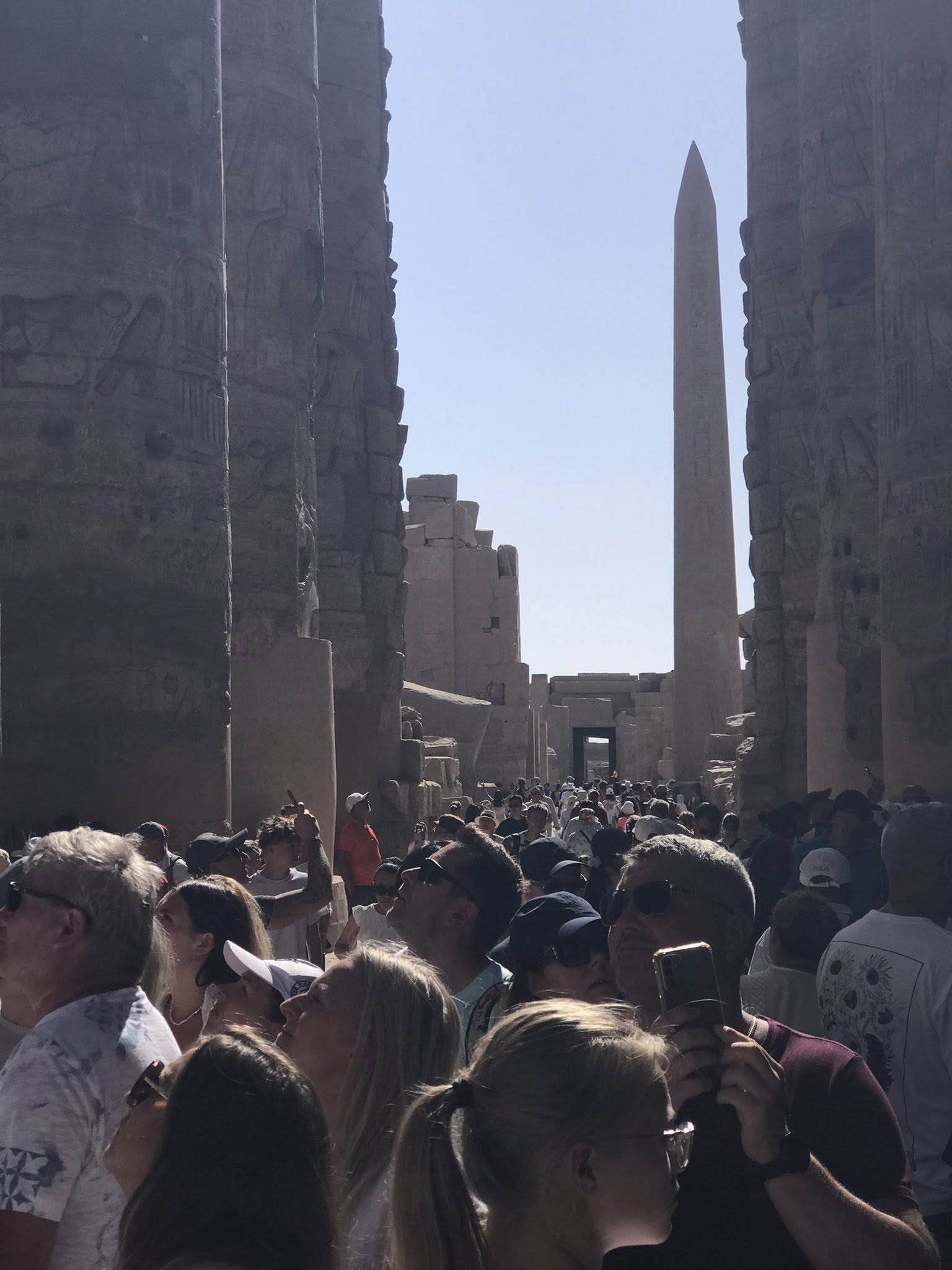 الزيارات السياحية الكبيرة فى المعابد