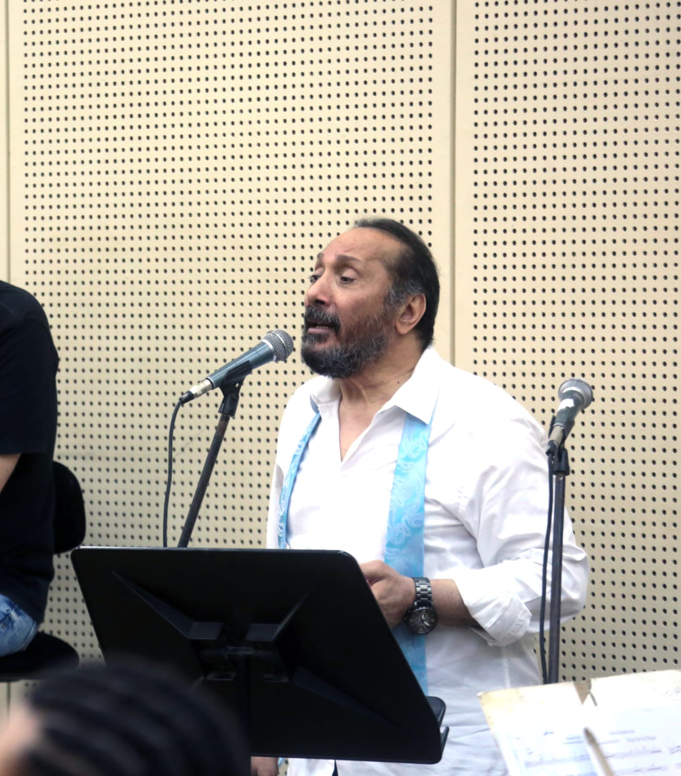 علي الحجار فى بروفة حفله