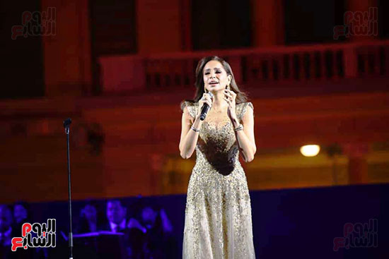 حفل أمال ماهر