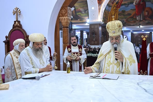 البابا خلال صلوات التدشين