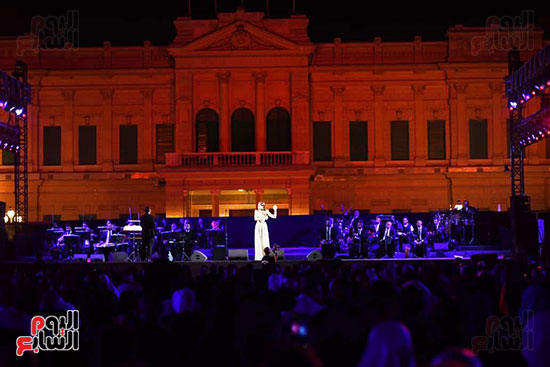 حفل أمال ماهر من قصر عابدين