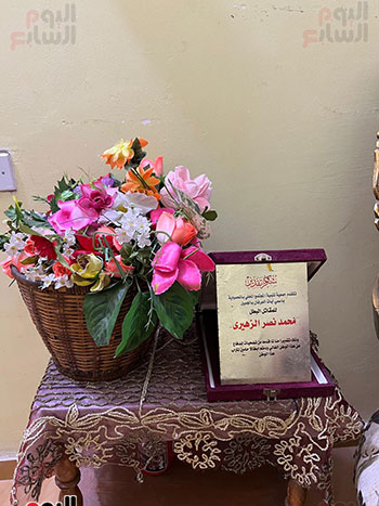 تكريم أهل البلد لأحد أبطال نصر أكتوبر العظيم