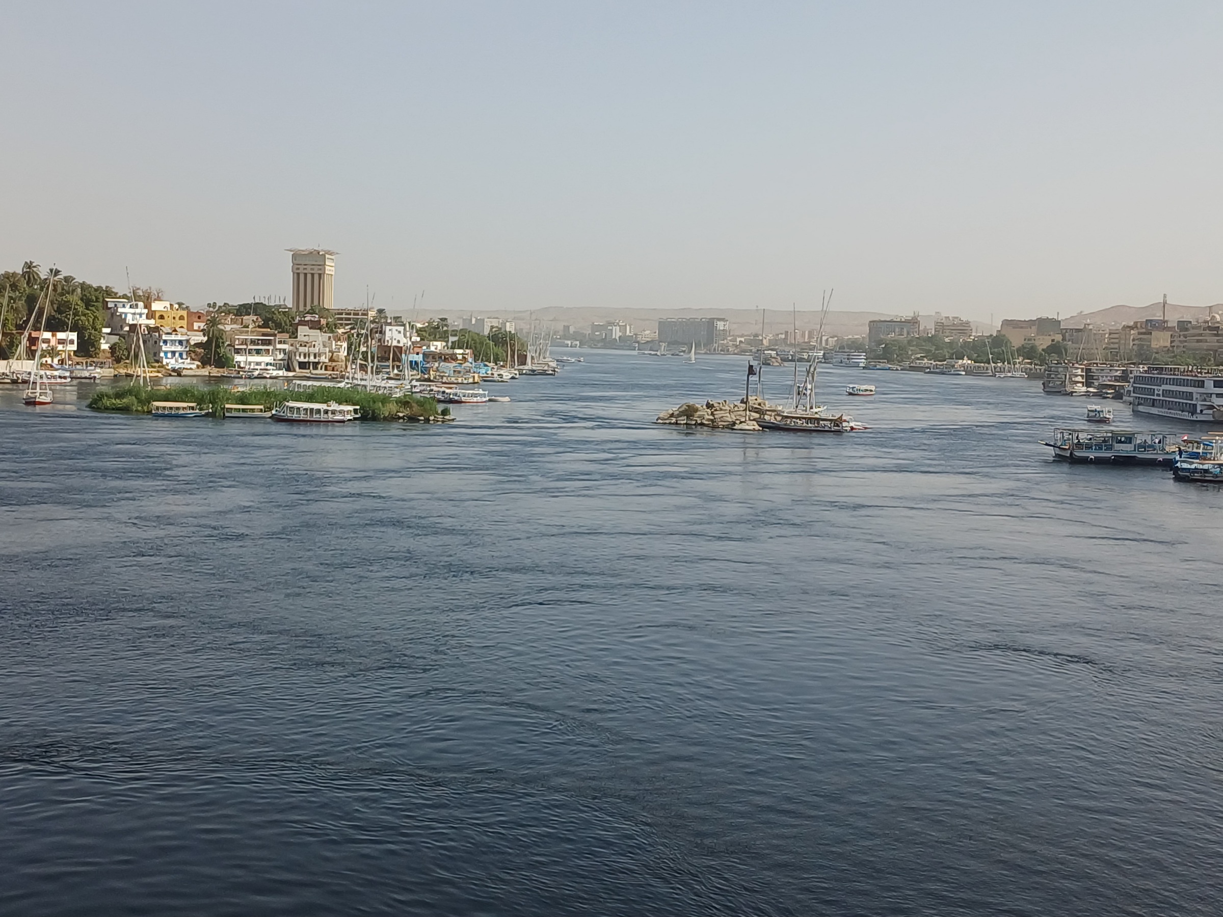 نهر النيل فى أسوان نهر النيل فى أسوان