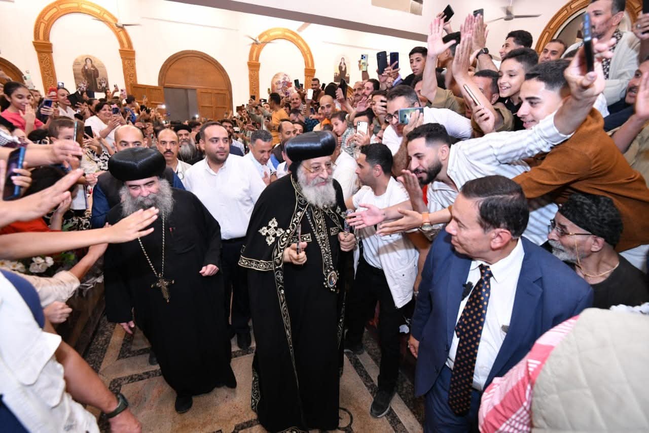 البابا تواضروس الثانى فى القداس