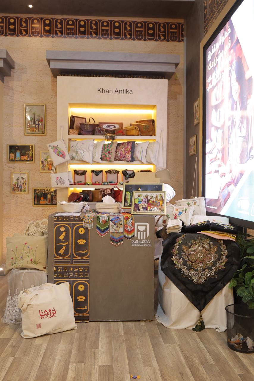 البنك الأهلي المصري يواصل دعمه لقطاع المشروعات الصغيرة والمتوسطة (2)