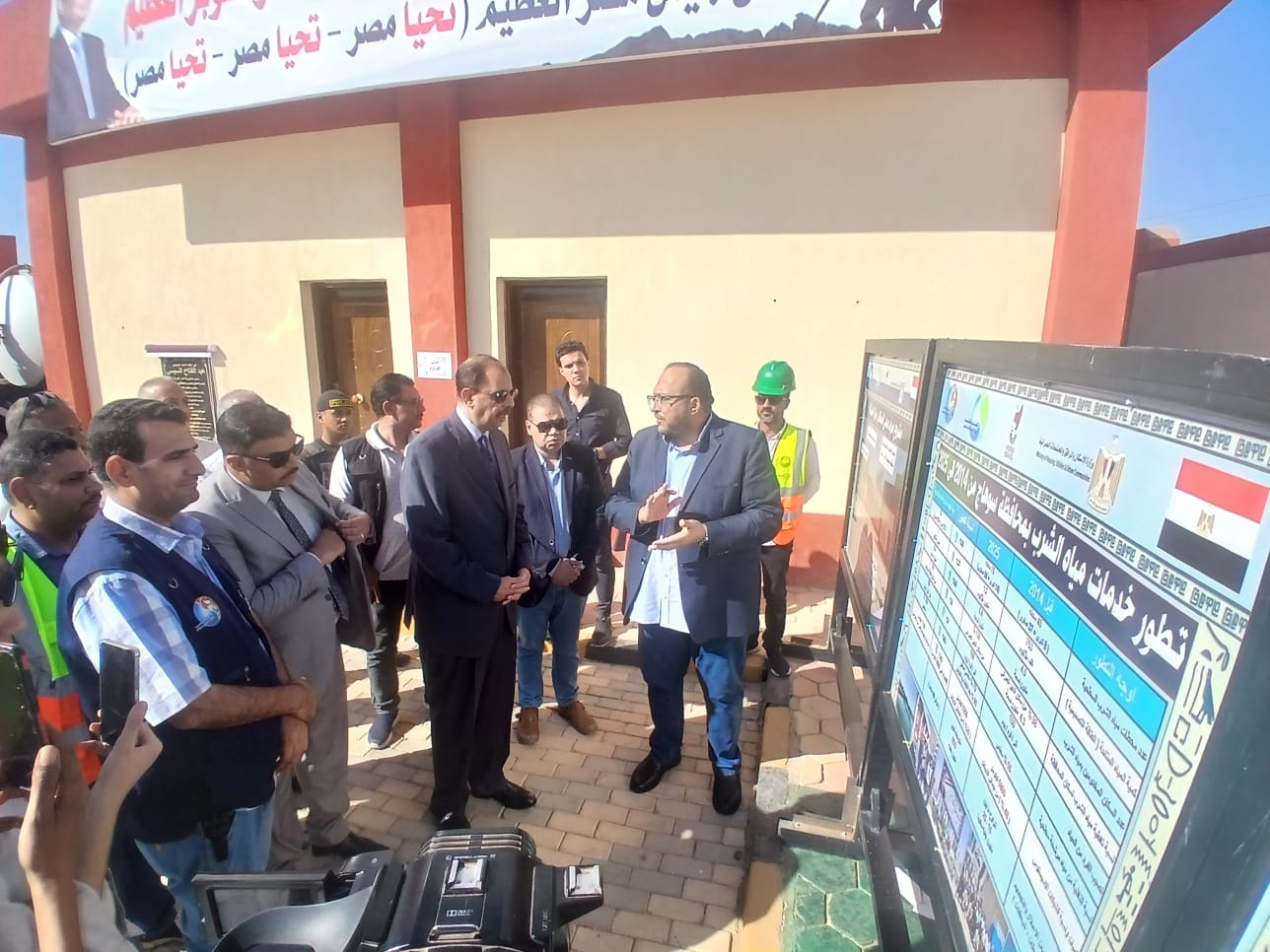 محافظ سوهاج يفتتح اليوم محطة رفع صرف صحى السماكين (11)