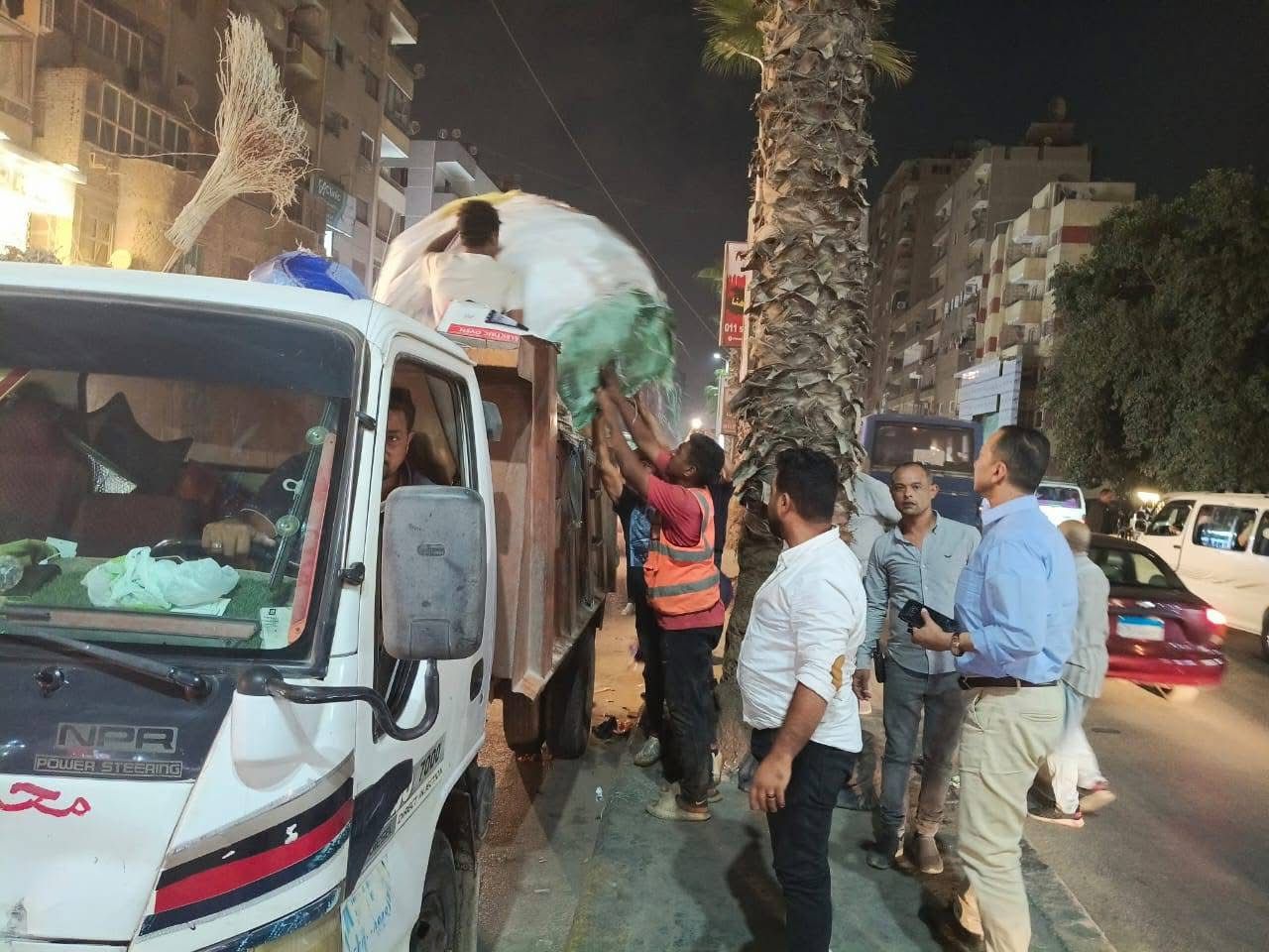 ضبط الفريزة والعربات الكارو بشارع فيصل نطاق بولاق الدكرور والعمرانية (1)