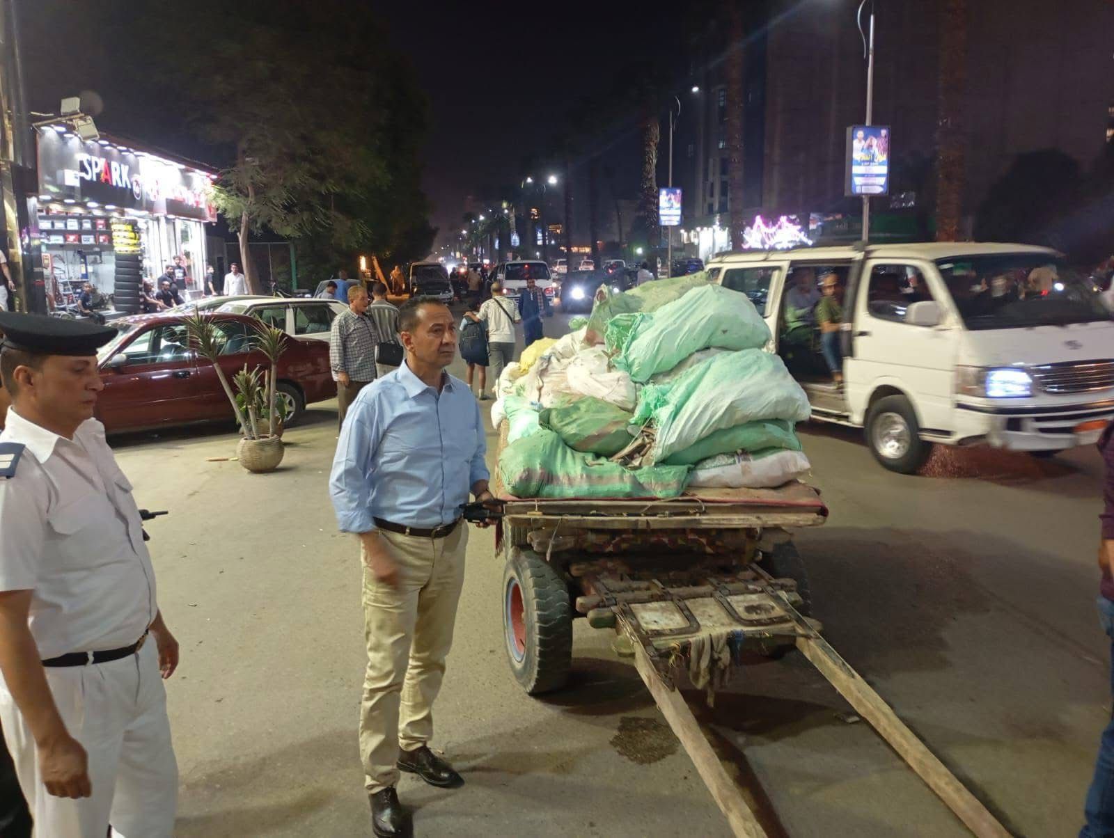 ضبط الفريزة والعربات الكارو بشارع فيصل نطاق بولاق الدكرور والعمرانية (6)