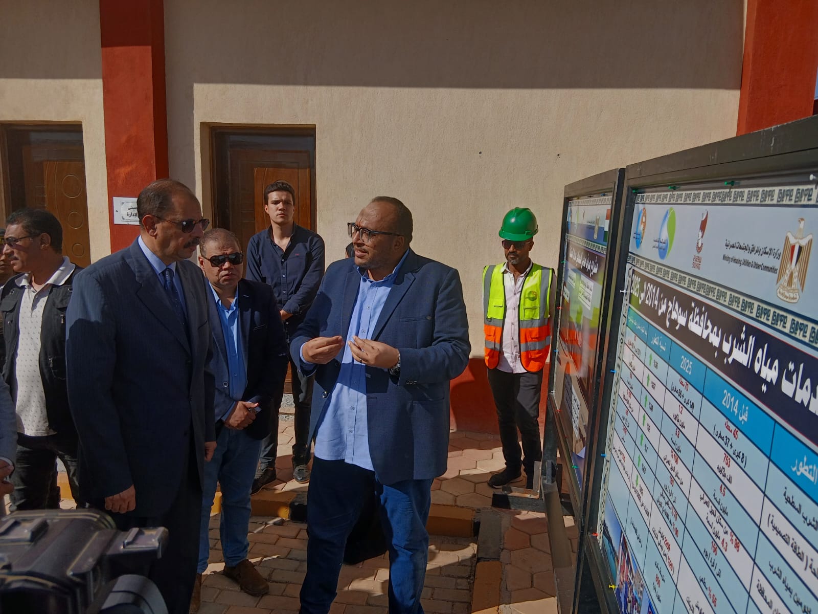 محافظ سوهاج يفتتح اليوم محطة رفع صرف صحى السماكين (9)