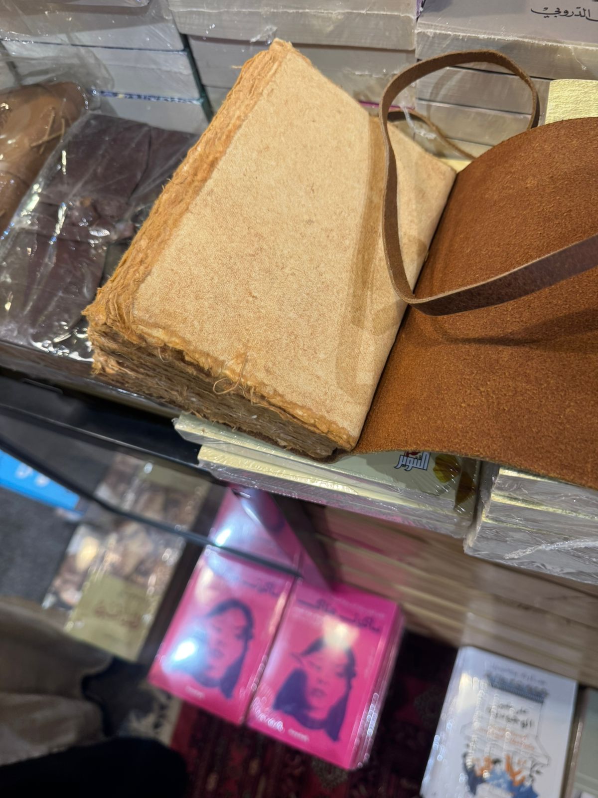 مجلدات نادرة