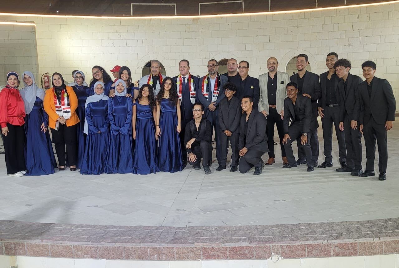 جانب من المشاركين في الحفل