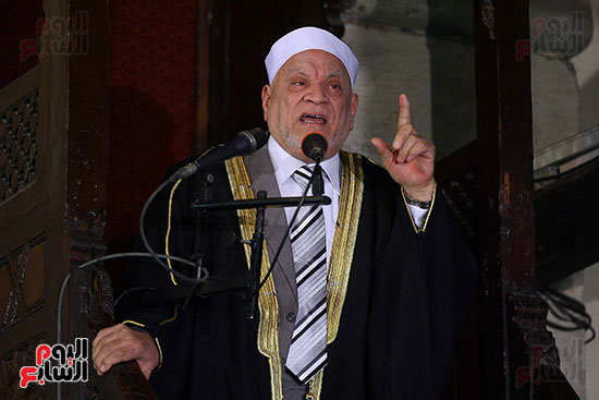 الدكتور-أحمد-عمر-هاشم-بمسجد-الأزهر-الشريف-تصوير-محمد-نبيل‎-(5)