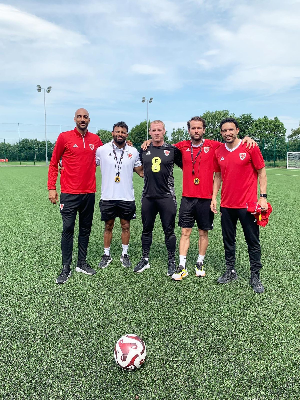 جدو يحصل على رخصة التدريب يويفا B (4)