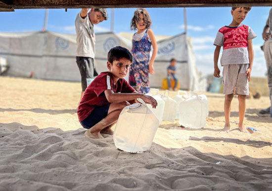 قوارير مياه