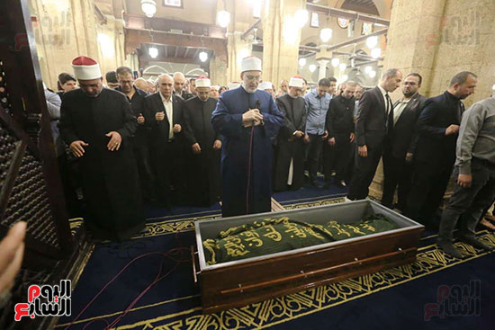 تشييع جنازة الدكتور أحمد عمر هاشم (33)