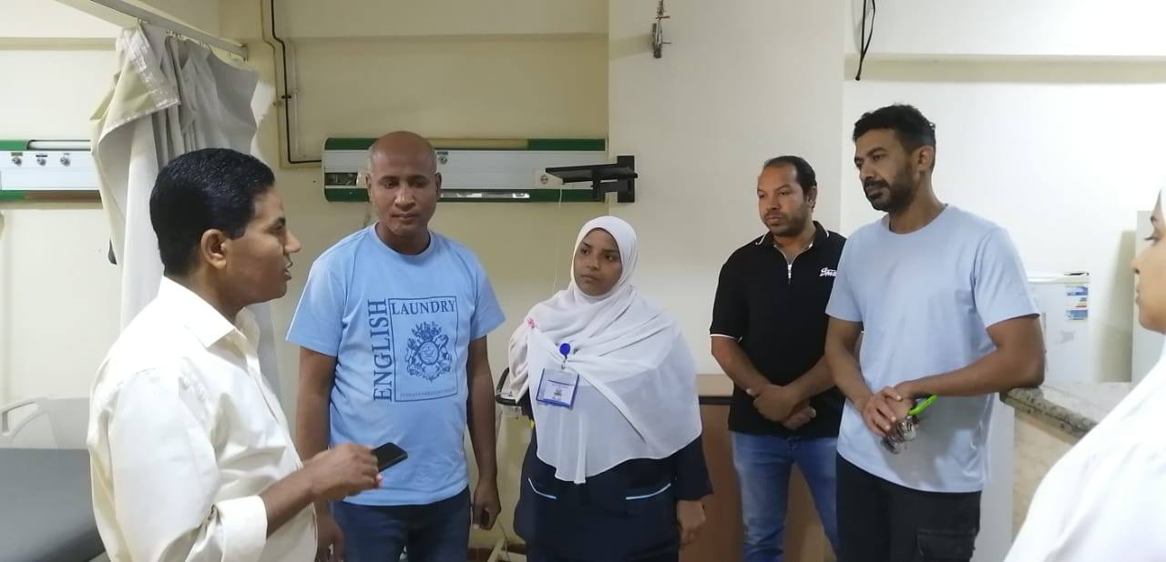 مناقشة إعادة تشغيل العناية المركزة بمستشفى القرنة المركزي