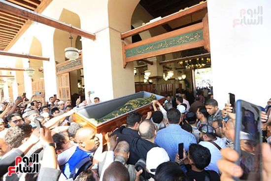 تشييع جنازة الدكتور أحمد عمر هاشم (38)