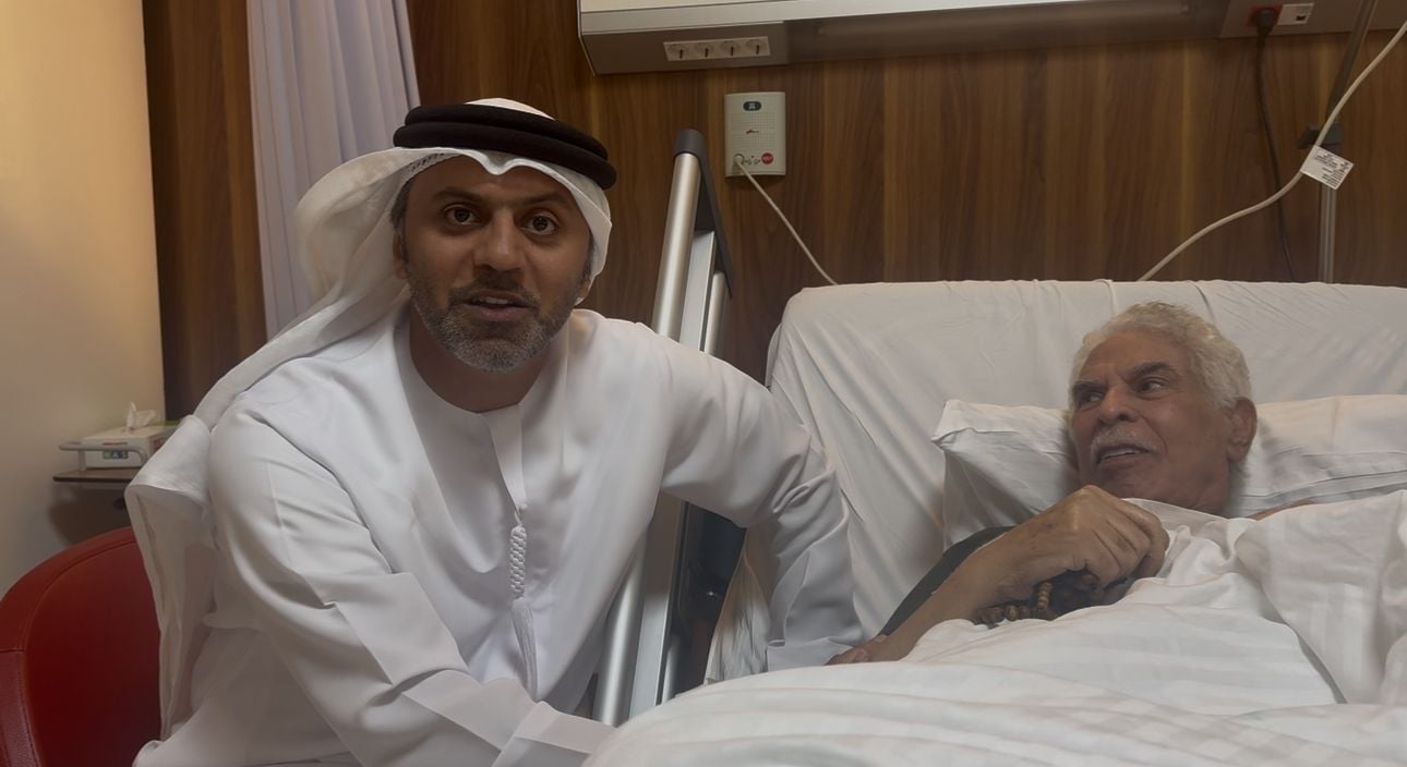 السفير حمد عبيد الزعابي وكابتن حسن شحاته