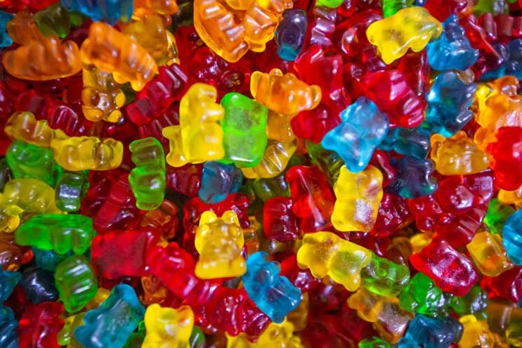 دخل المستشفى بسبب جيلي كولا