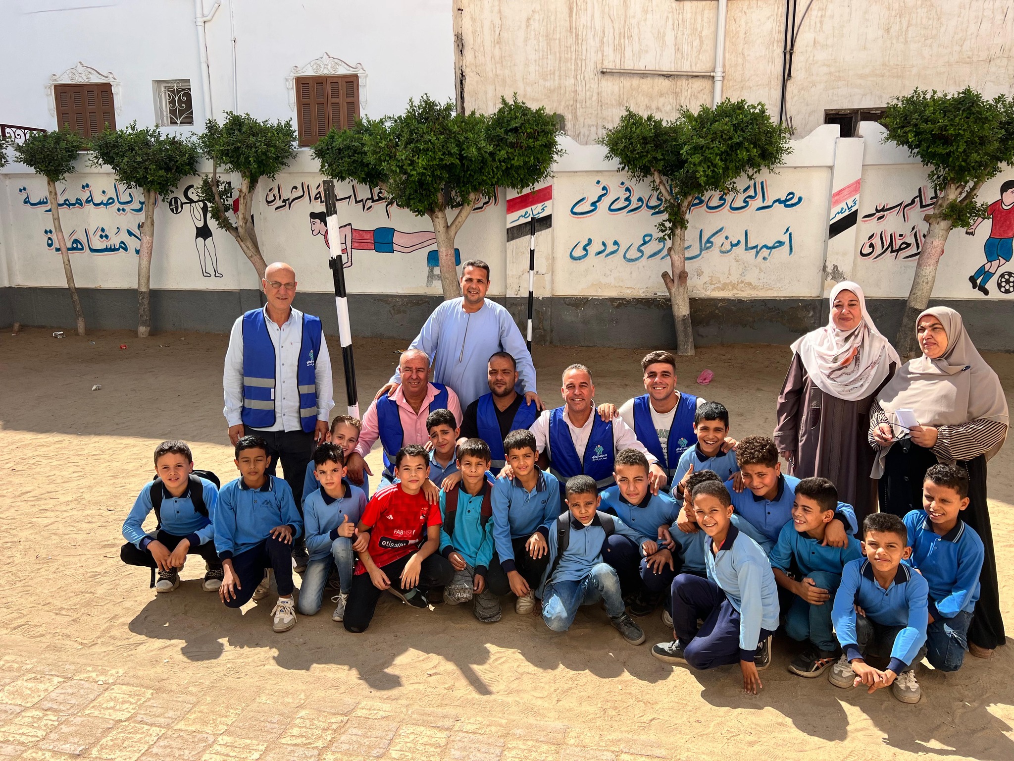 التحالف الوطني محافظة البحيرة يواصل دعمه للطلاب  (5)