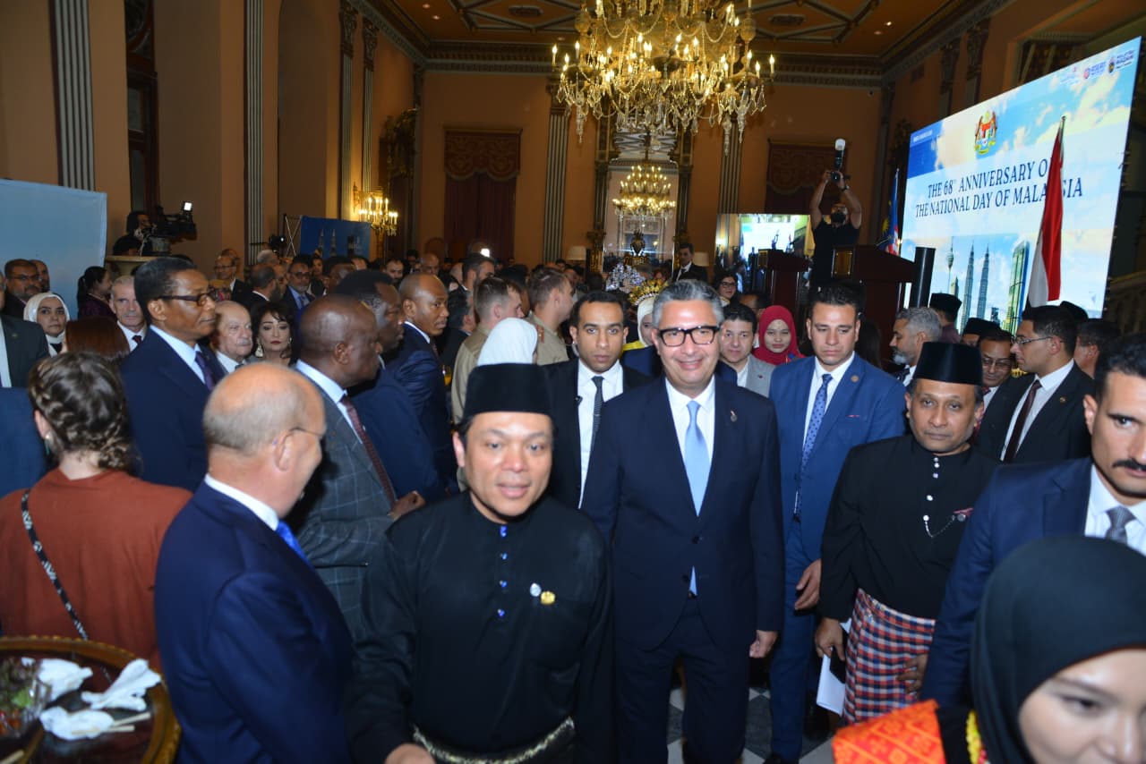 وصول وزير التموين