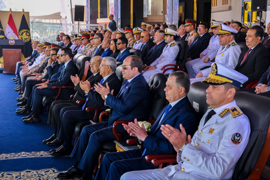 الرئيس السيسي يشهد حفل تخرج طلاب الشرطة (7)