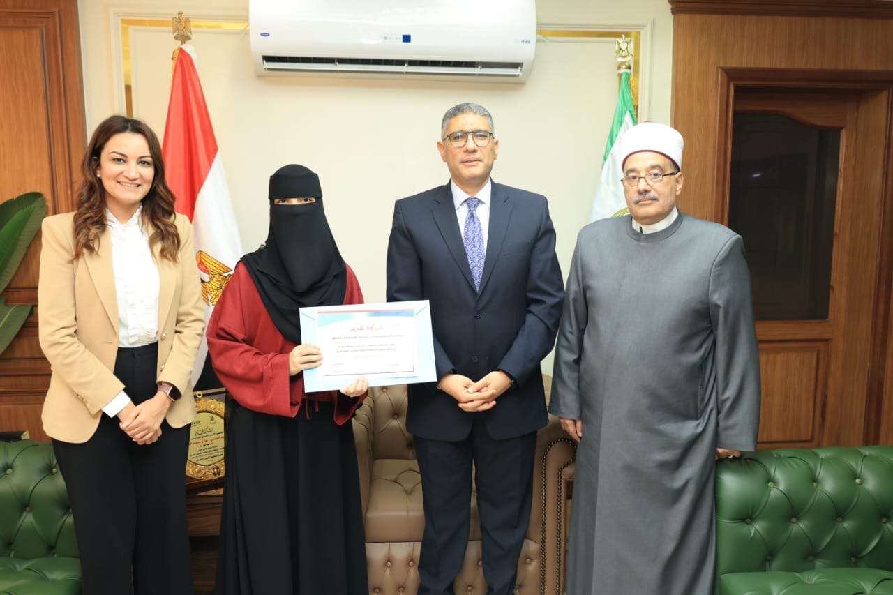 تكريم الأوائل