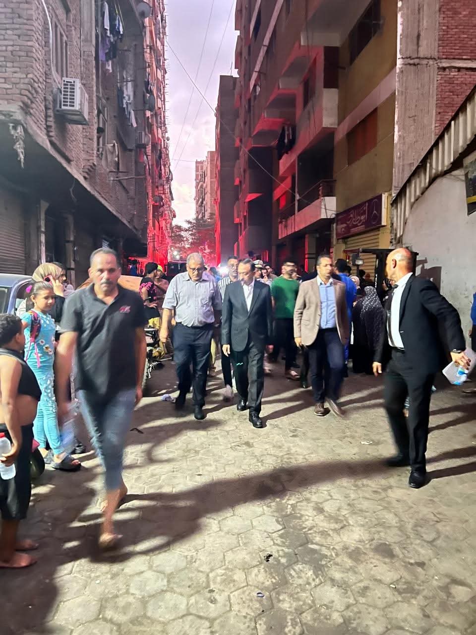 قيادات الأمن ومحافظة القاهرة فى موقع الحريق (5)