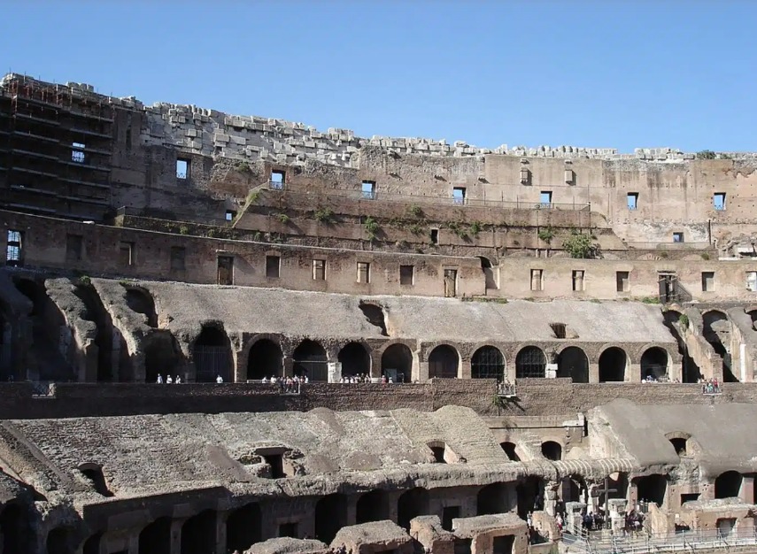 الكولوسيوم فى روما الكولوسيوم فى روما